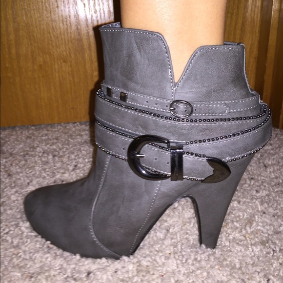 Grey BKE Sole Bootie