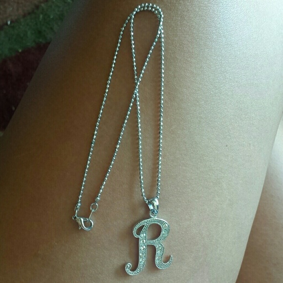 R initial necklace
