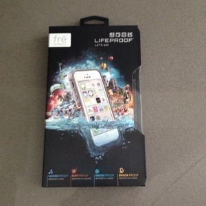 Lifeproof FRE case for iPhone 5c
