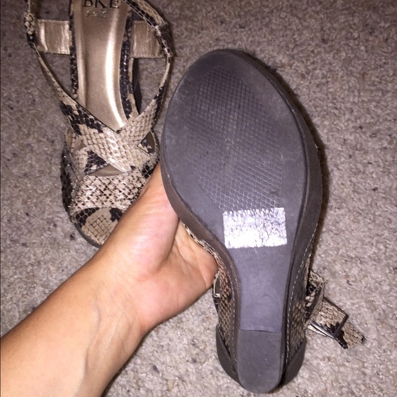 bke sole wedges