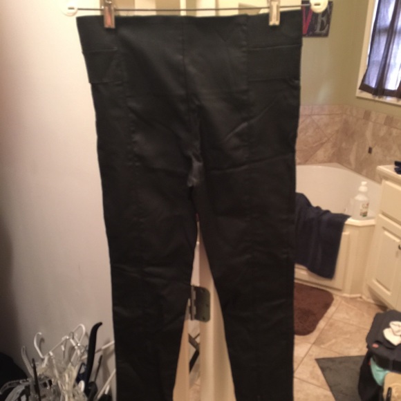 Boutique leather looking leggings!