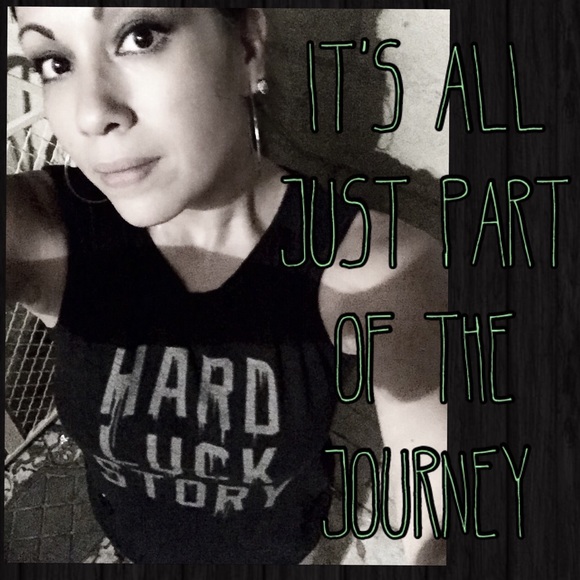 ๐ Hey Girlies...It's Me! ๐ Bundle & Saveโผ๏ธ - Picture 3 of 4