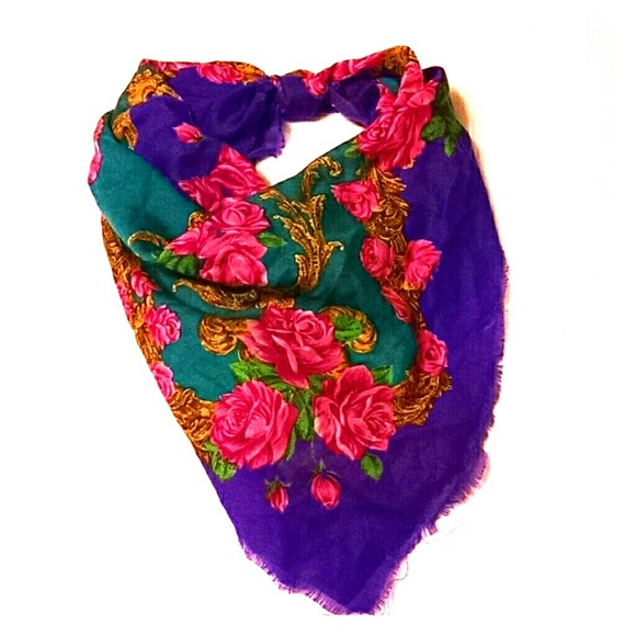 Cute scarf