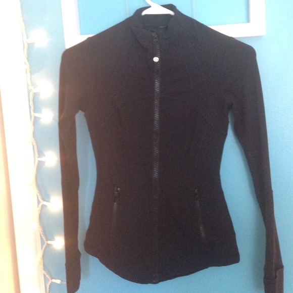 Lululemon black define jacket size 2