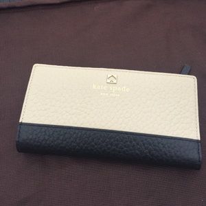 Kate spade wallet