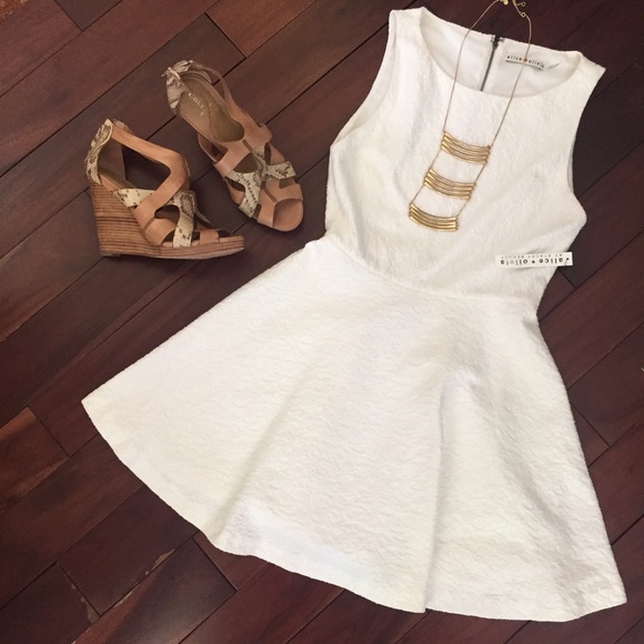 | New | Alice + Olivia white skater dress
