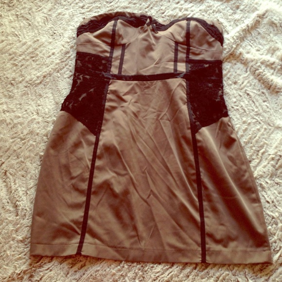 Bebe lace bustier dress never worn nwt