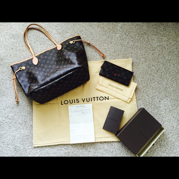 Louis Vuitton Neverfull MM Momogram Tote/Wallet