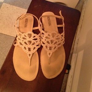 Kenneth Cole sandals