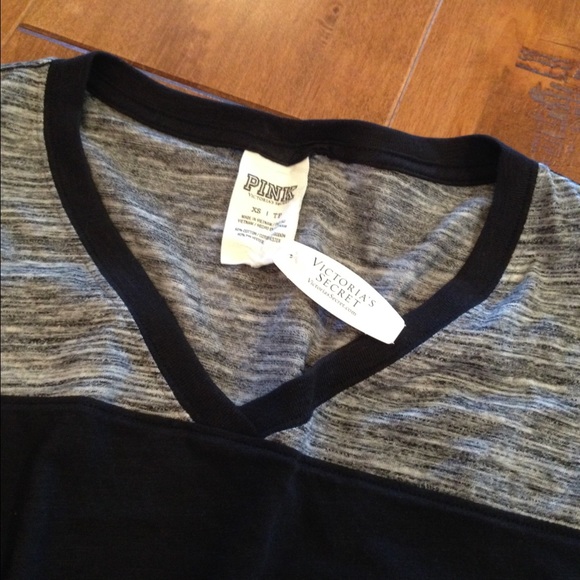 **SOLD** VS PINK Grey & Black Baseball Style Tee - Picture 3 of 4