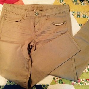 Khaki AE Super Stretch Skinnies