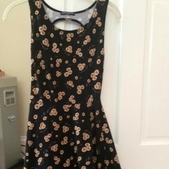 Casual Daisy Brandy Melville Dress