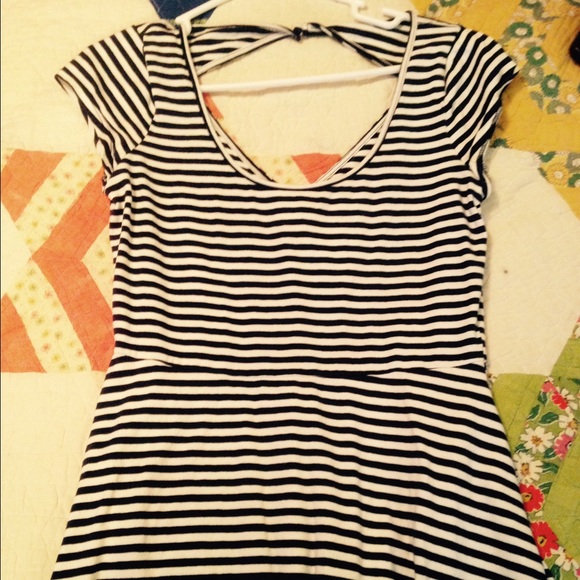 🎉🎉Beautiful stripped dress!