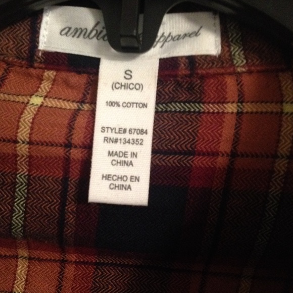 Flannel - Picture 3 of 4