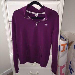 SOLD !!🌺Purple/Maroon VS PINK Half Zip Hoodie!