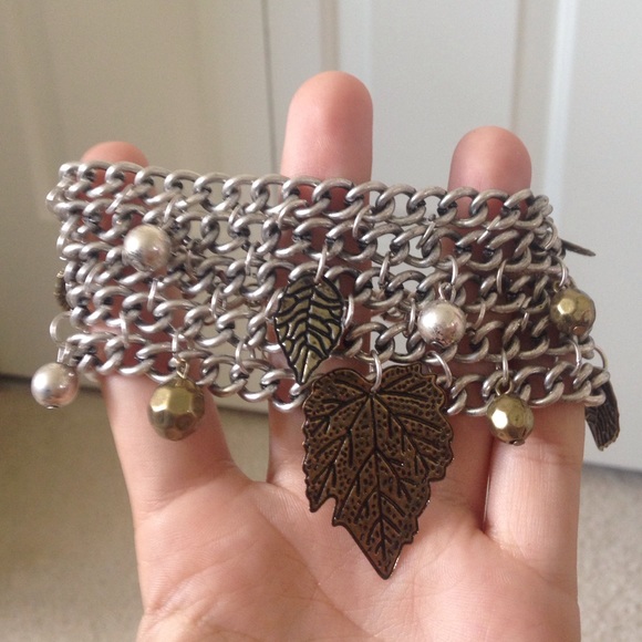 chain link leaf bracelet