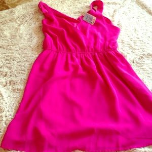 Fushia tank dress never worn nwt