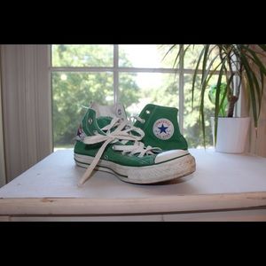 Green high top converse