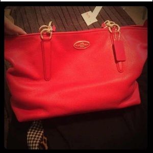 TRADE DO NOT BUY OBVVIOUSLY