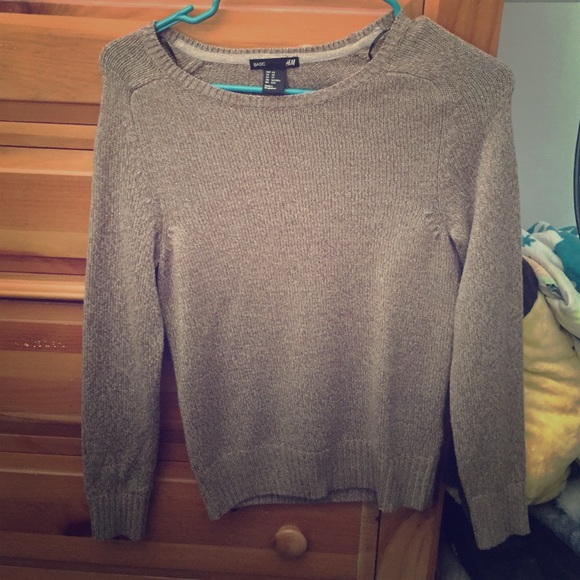H&M sweater