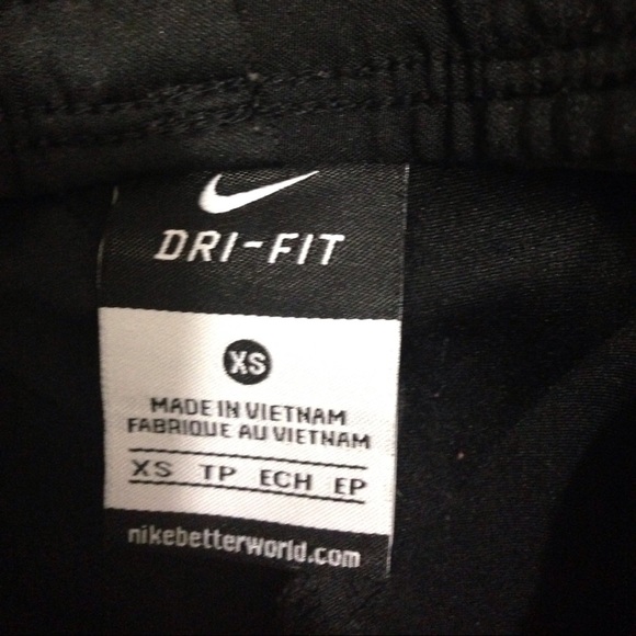 Nike Dri-Fit Short - Picture 2 of 2