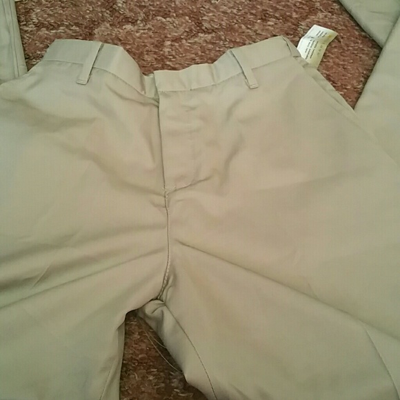 Ladies dress pants different sizes available - Picture 2 of 4