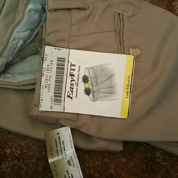 Ladies dress pants different sizes available - Picture 3 of 4