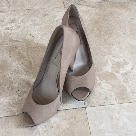 Mia 'Cosmopolitan' Leather Shoes