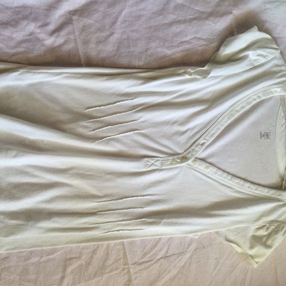 fitted gap top