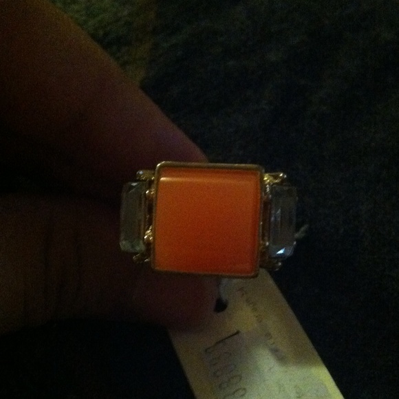 Ring - Picture 3 of 3