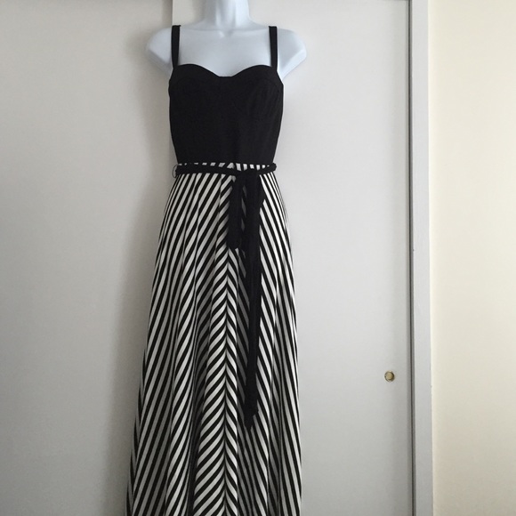Black bustier maxi dress