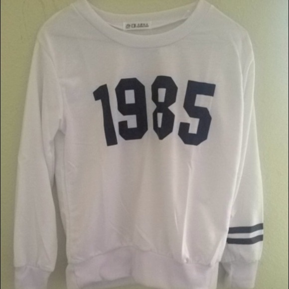 White 1985 varsity sweatshirt