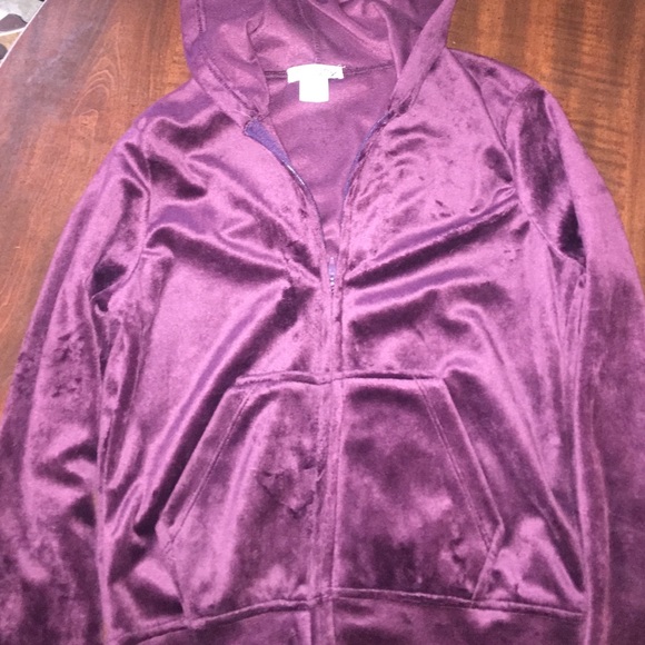 Super soft velvety zip up hoodie(: