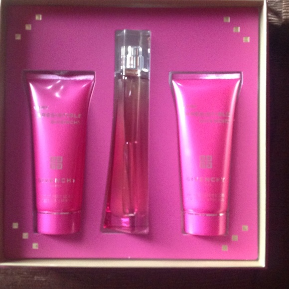 Givenchy Very IrresistiblePerfume Set