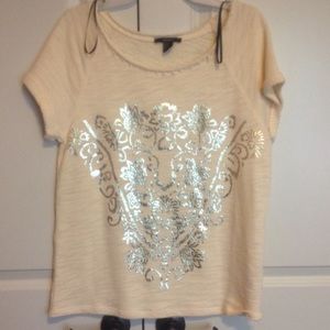 Short sleeved flashy shirt