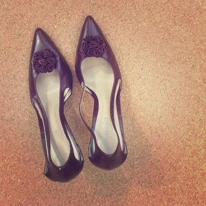Ann Taylor burgundy rosette heels