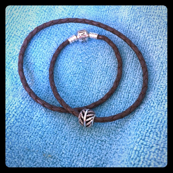 💥SOLD💥 Double wrap Pandora bracelet