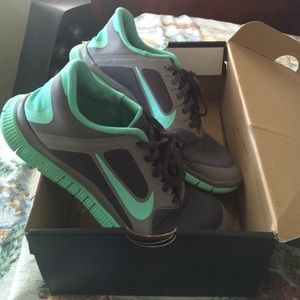 Nike Free Run 4.0 NEED TO GO