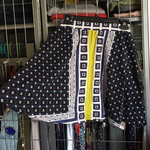 Xhilaration jersey mini skirt geometric pattern
