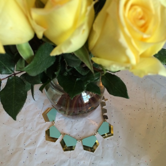 ❕Mint Geometric Dream Necklace