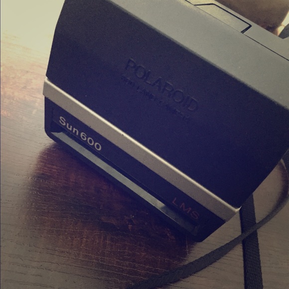 POLAROID 600 GREAT CONDITION