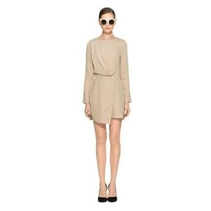 CLOSING CLOSET MAKE ME OFFERS PLEASE