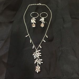 Handmade earrings and necklace set