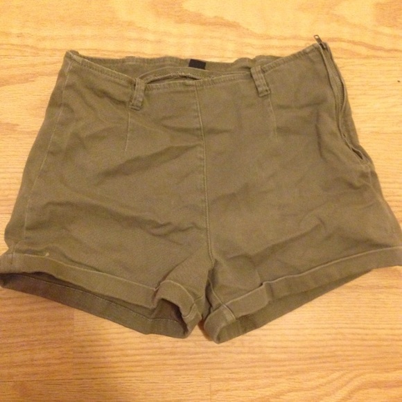 Green gray size 28 forever 21 shorts