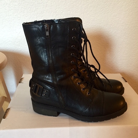 White Mountain Black Combat Boots