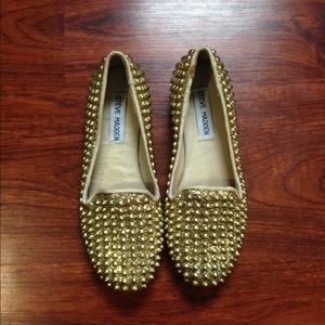 Steve Madden Studded Flats