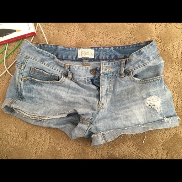 Shorts - Picture 1 of 2