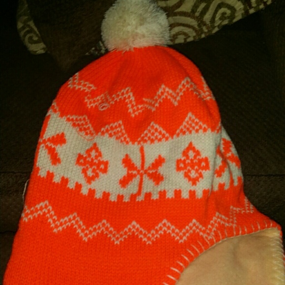 Bright orange beenie####WINTER