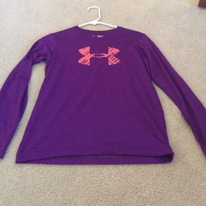 Purple and orange UA shirt.
