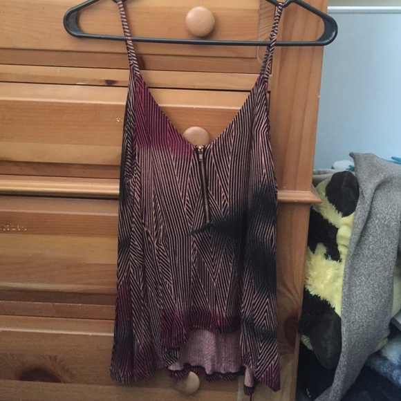 Cute tank top with zipper on front